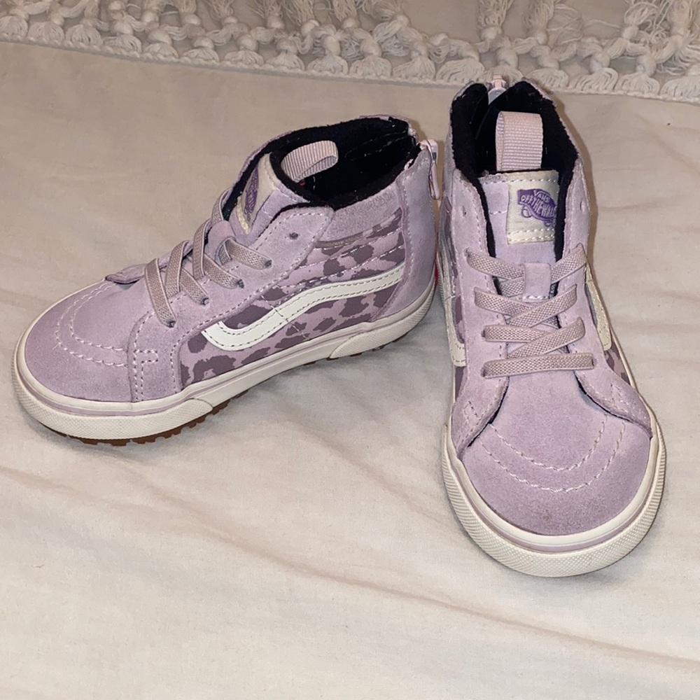 Lavender toddler vans